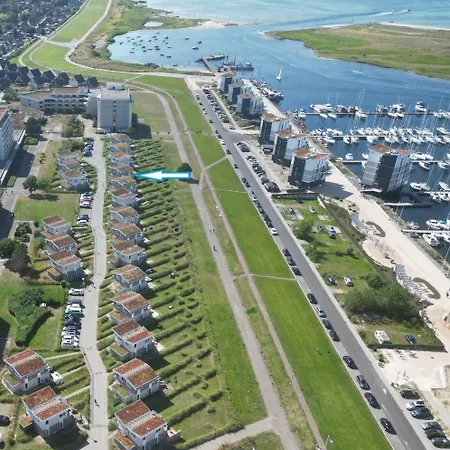 Nyaraló Steuerbord Marina *